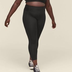 Girlfriend Collective Leggings in black
